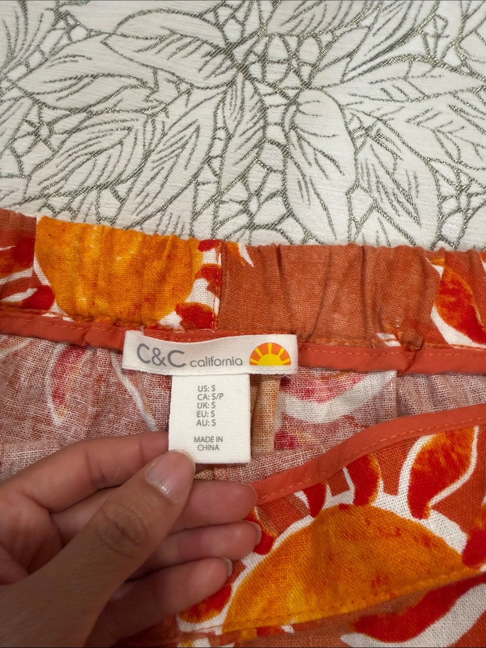 C&C California Rust Wide-Leg Sun Linen Print Pants - Picture 5 of 8